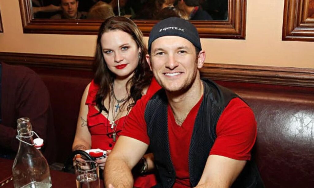 salvage-hunters-drew-pritchard-wife-life-in-the-spotlight